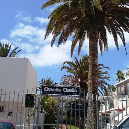 For 4 People, Costa Del Silencio, Chaparral, Near The Ocean, Wifi Appartement *